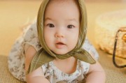 可爱女宝宝照片怎么拍_女宝宝拍照姿势大全