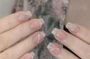 银色美甲图片大全_银色美甲怎么做