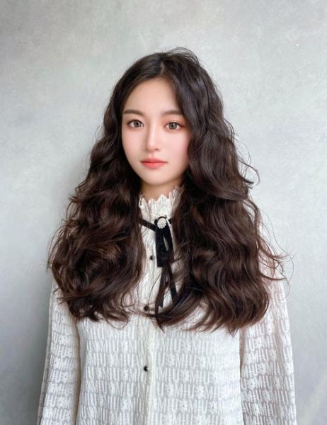 烫发图片大全_如何选择适合自己的卷发