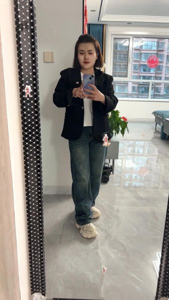 矮子图片大全哪里找_矮个子穿搭图片怎么拍