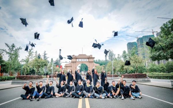 大学照片大全图片_如何挑选高清素材