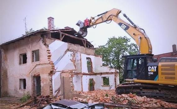 梦到家里房子被拆了_梦见房子被拆是什么预兆