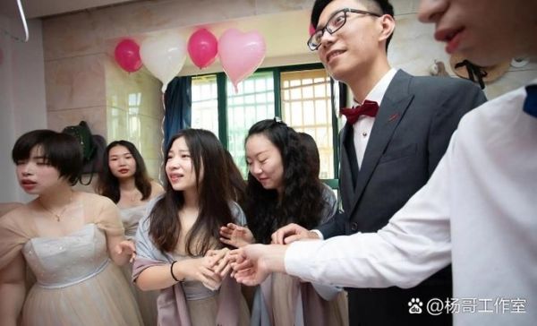 梦到喝喜酒是什么意思_梦到喝喜酒预示什么