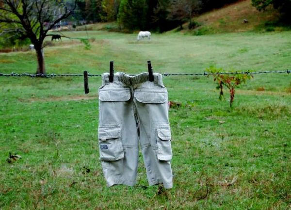 梦到穿裤子是什么意思_梦见裤子穿反了怎么办