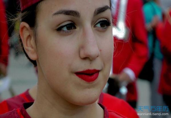 梦到表演节目是什么意思_梦到表演节目预示什么