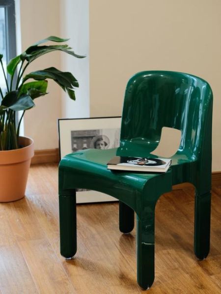 绿椅子迅雷下载_绿椅子高清资源在哪找