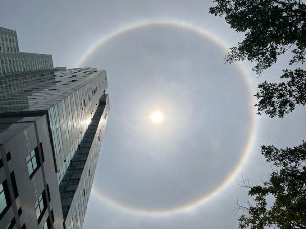 梦到天空出现奇景异象_预示着什么