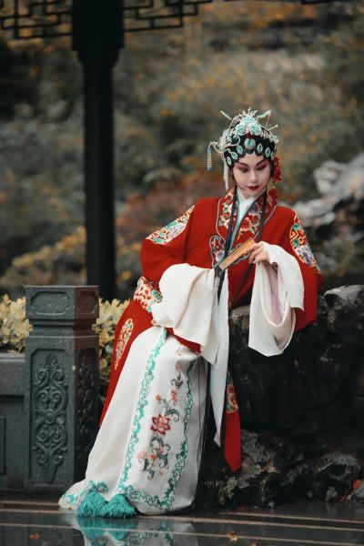 戏剧图片大全哪里找_如何高清下载