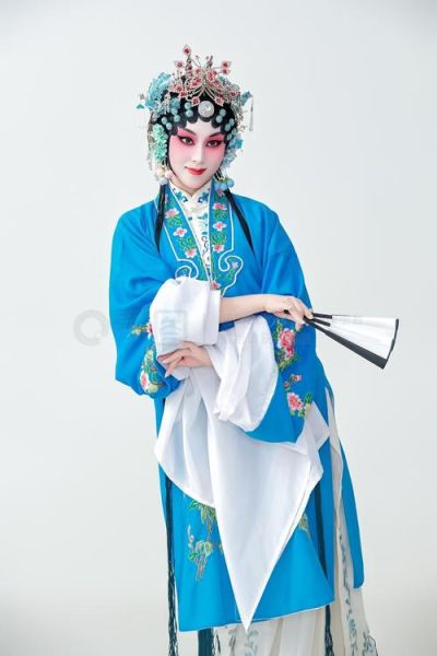 戏剧图片大全哪里找_如何高清下载