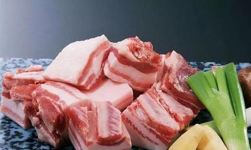 梦到卖猪肉是什么意思_梦见卖猪肉好不好