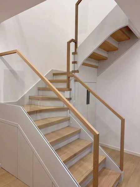 楼梯图片大全_楼梯设计有哪些风格