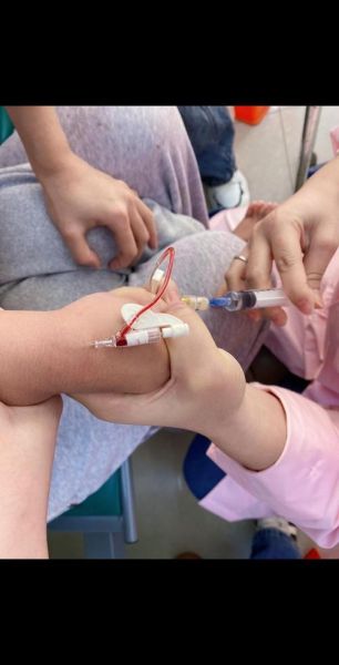 做梦梦到打针是什么意思_梦到打针出血了怎么办