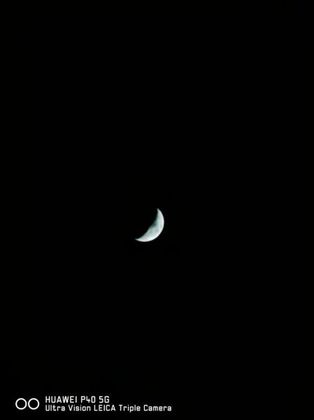 弯月图片大全_如何拍出唯美弯月