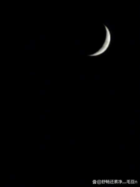 弯月图片大全_如何拍出唯美弯月