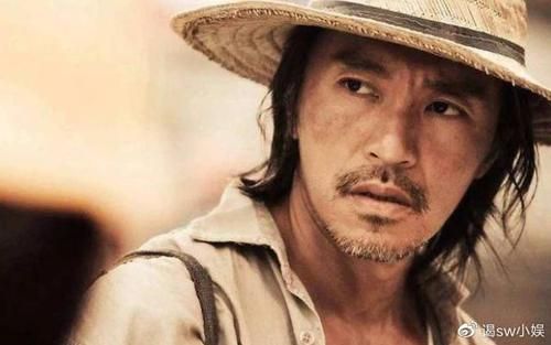 梦到当众拉屎是什么意思_如何化解尴尬梦境