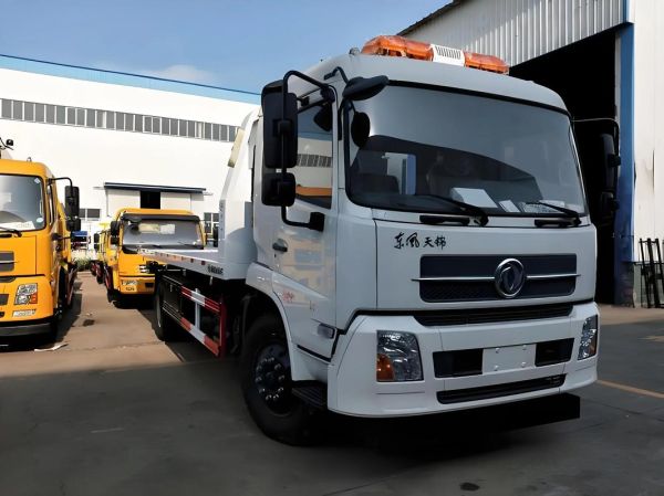 拖车图片大全_拖车类型怎么区分