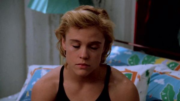 海滩救护队迅雷下载_哪里能看高清完整版