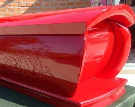 梦到白棺材是什么意思_白棺材梦境预示什么