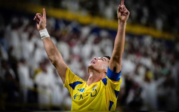 足球照片大全图片_如何挑选高清足球壁纸