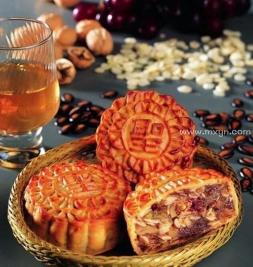 梦到月饼是什么意思_中秋节梦到月饼预示什么