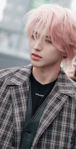 蔡徐坤图片大全_哪里找高清无水印