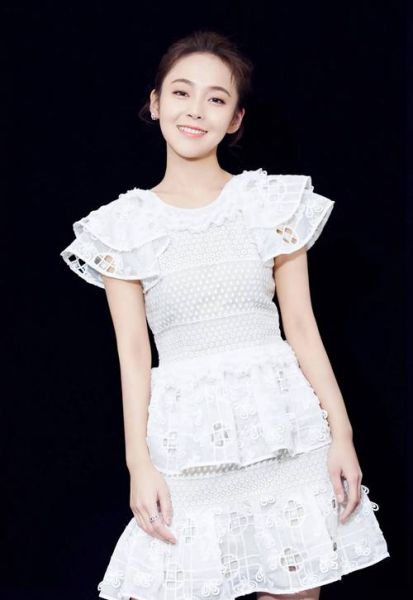 张佳宁图片大全_哪里找高清无水印