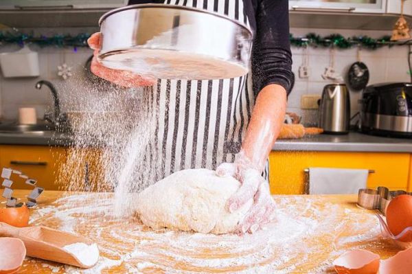 梦到面粉是什么意思_梦见面粉预示什么