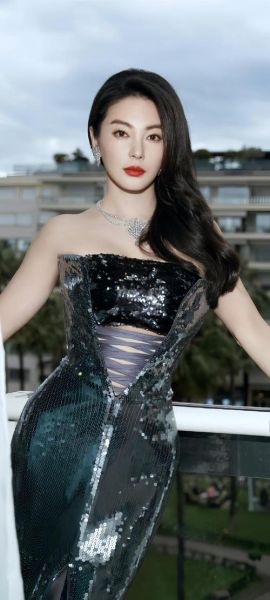 张雨绮图片大全_张雨绮写真哪里看