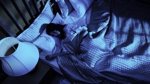 梦到被鬼跟着_意味着什么