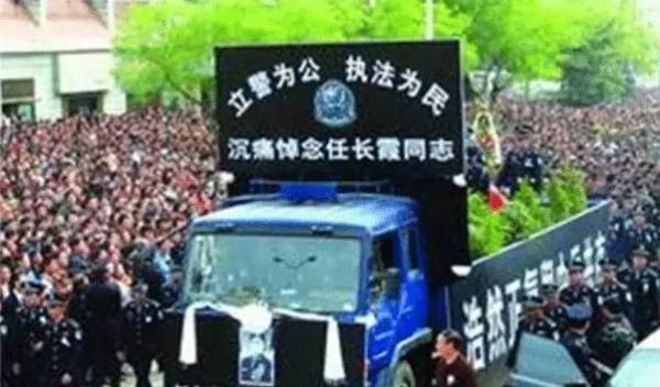 梦到车祸是什么意思_梦见车祸预示什么