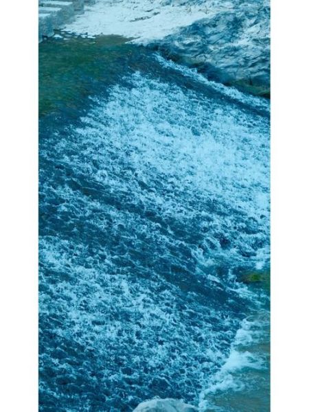 梦到泉眼是什么意思_梦见泉眼涌水好不好