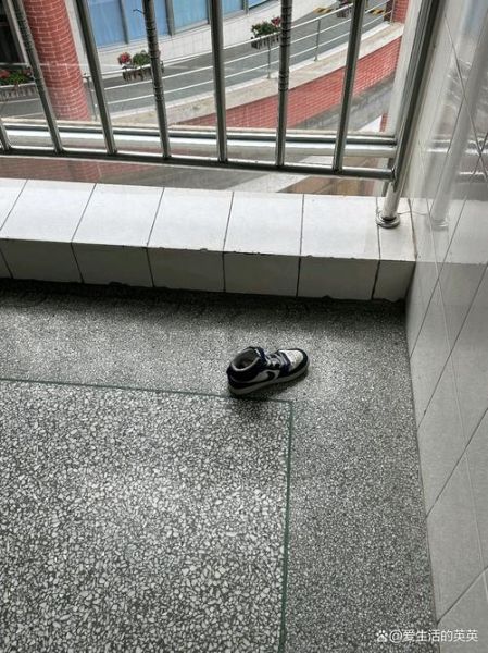 梦到丢了一只鞋_意味着什么