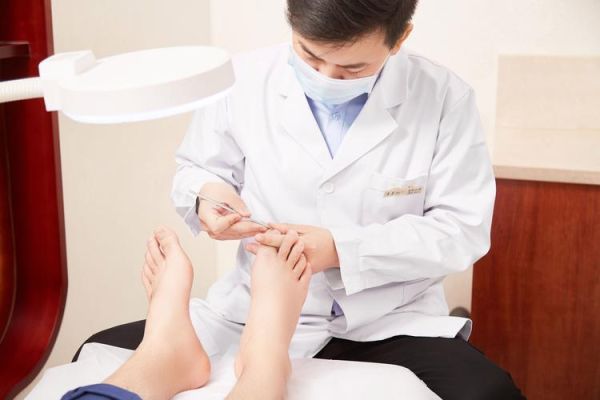 修脚图片大全_如何正确修脚