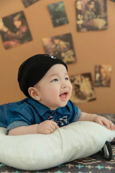 男宝宝图片大全_如何挑选高清可爱男婴照片