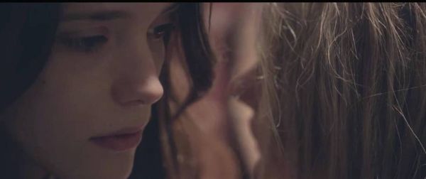 女性瘾者迅雷下载_哪里能看高清完整版