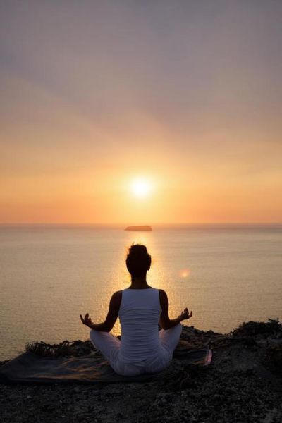 冥想图片大全_如何挑选适合自己的冥想背景图